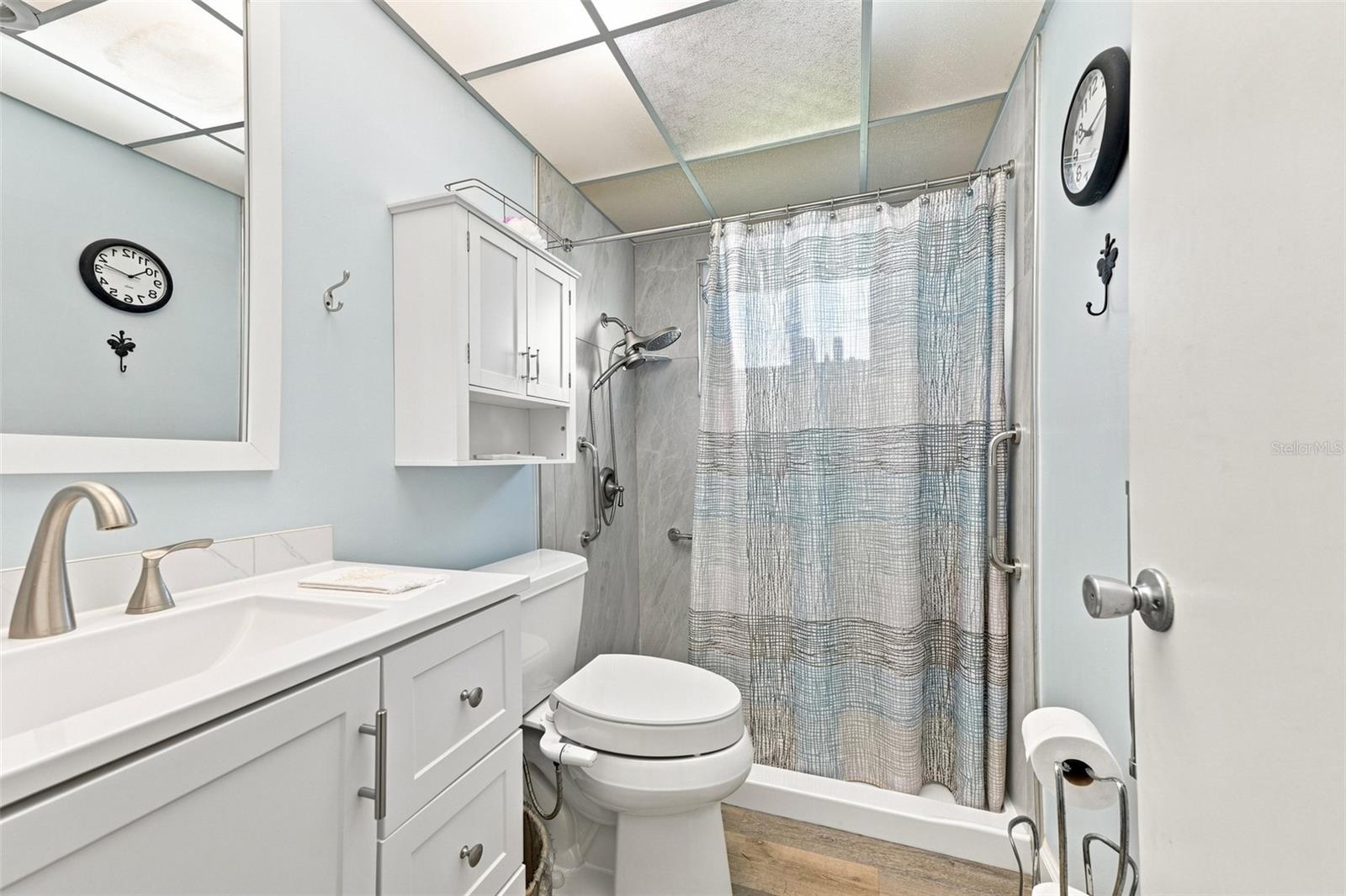 205 KINGS BLVD #64 — photo 16