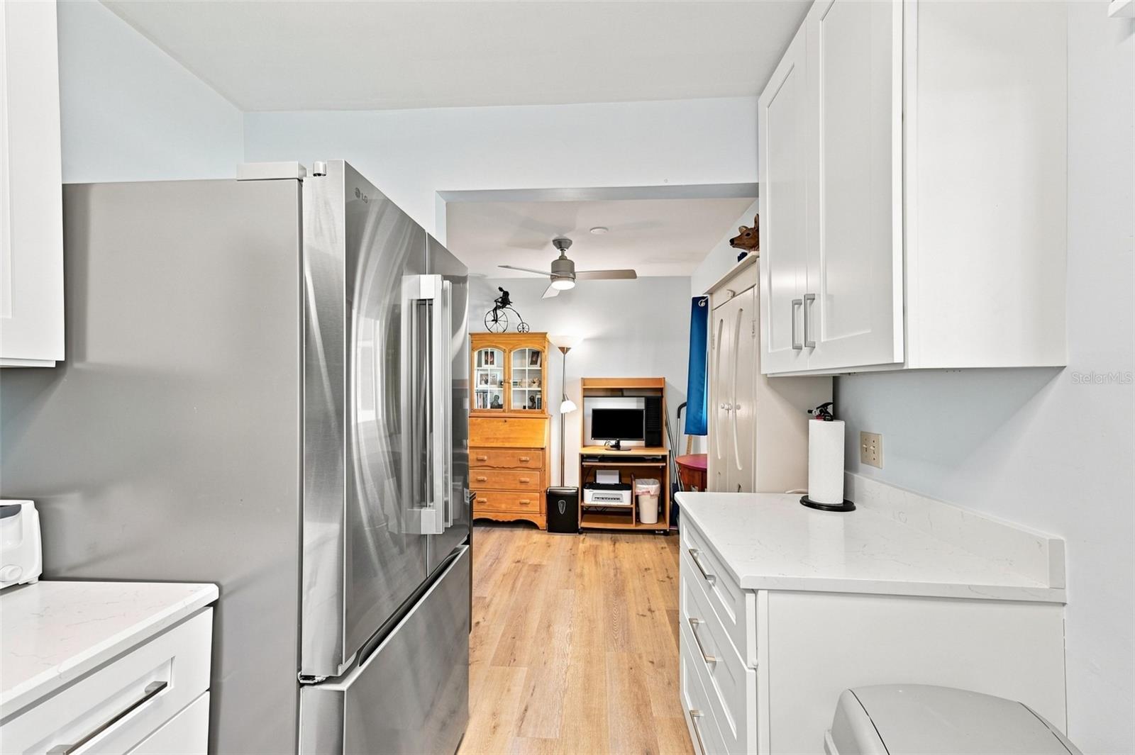 205 KINGS BLVD #64 — photo 7