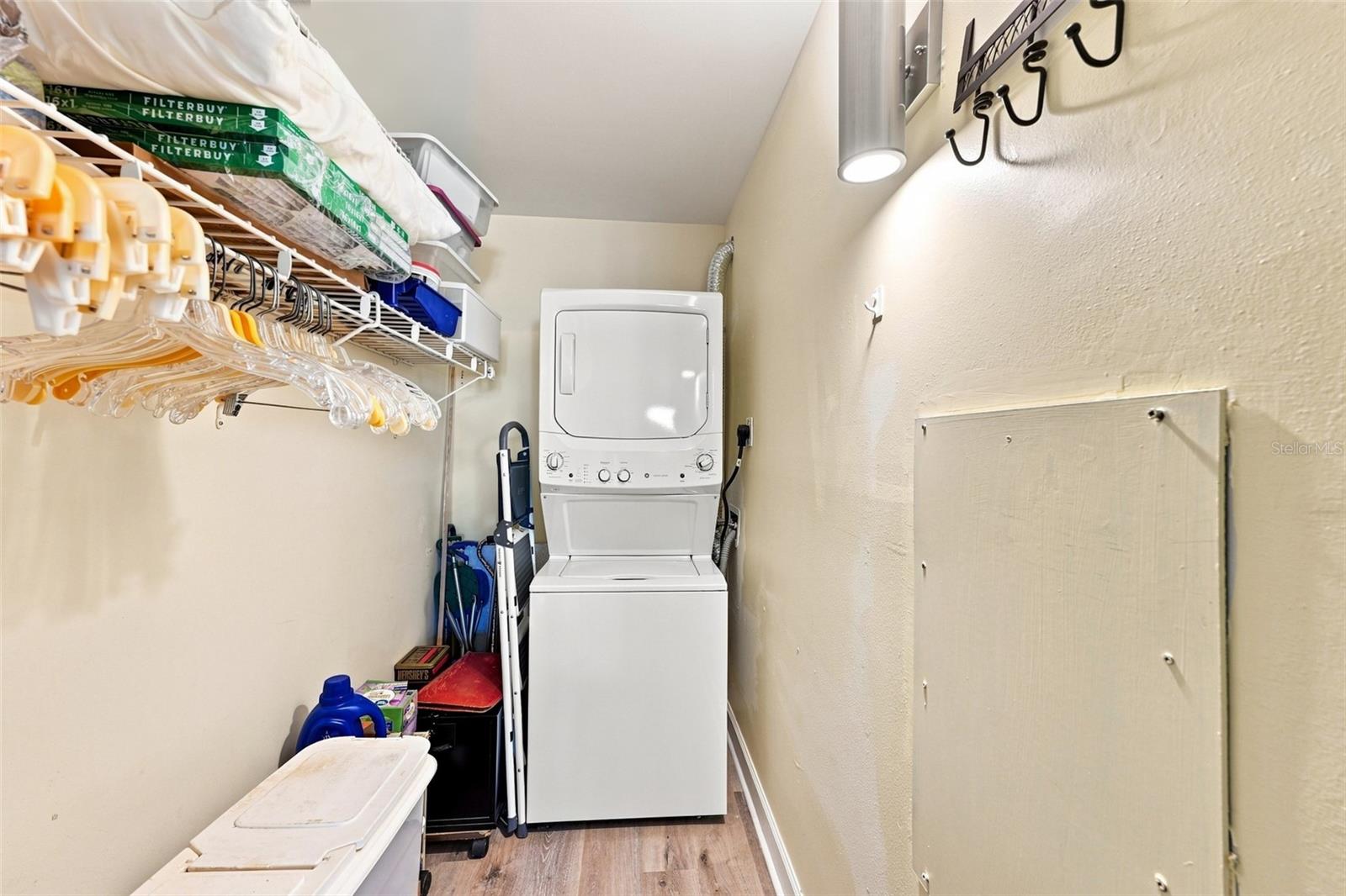 205 KINGS BLVD #64 — photo 24