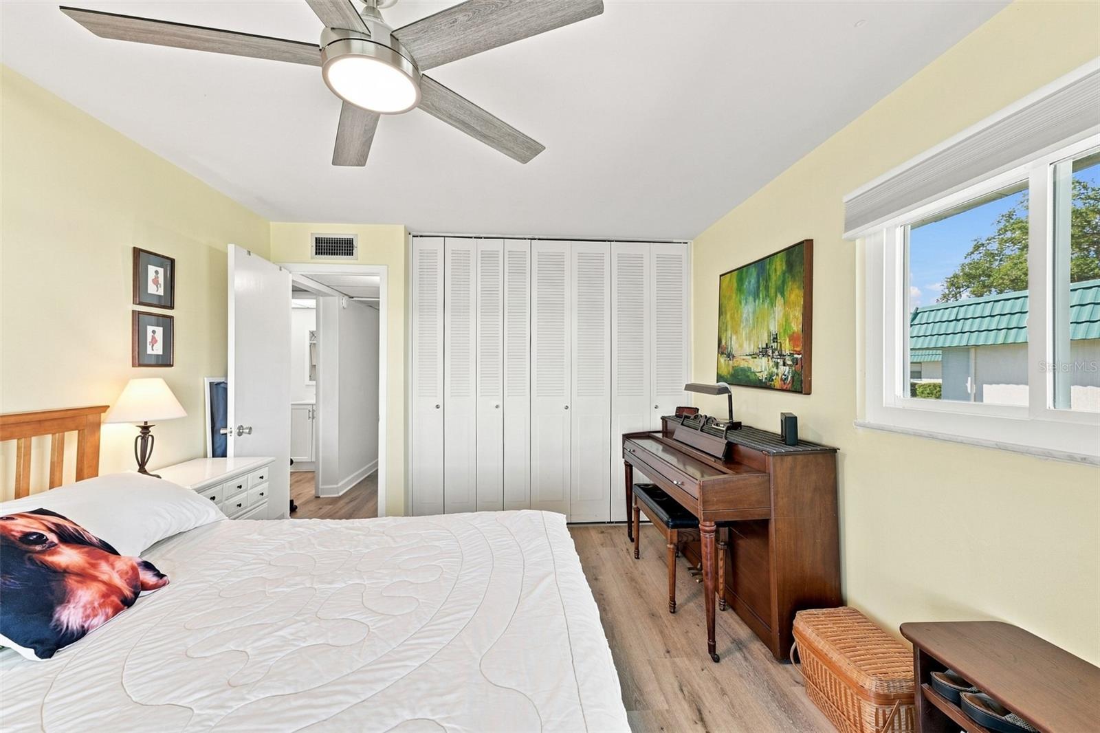 205 KINGS BLVD #64 — photo 23