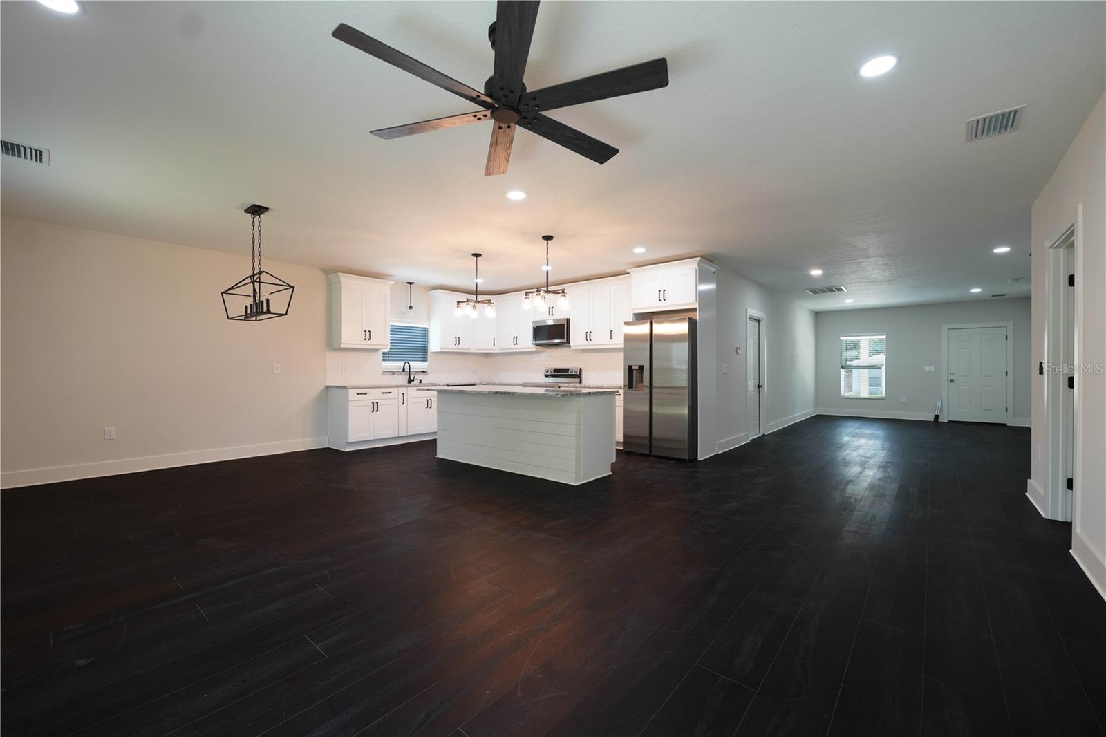 3218 DELRAY DR — photo 14