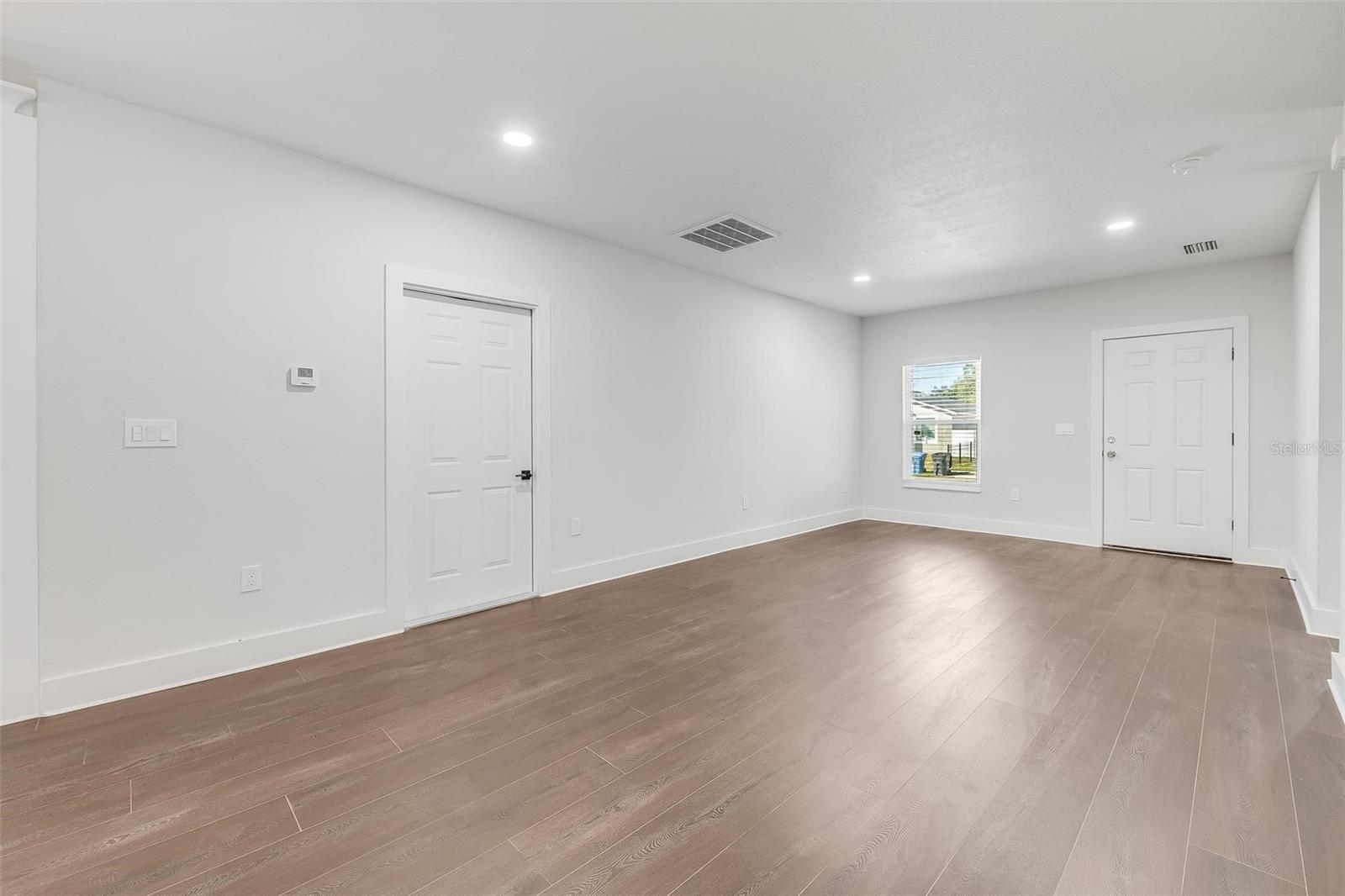 3218 DELRAY DR — photo 6