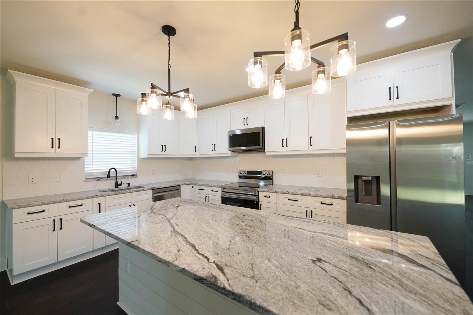 3218 DELRAY DR — photo 11