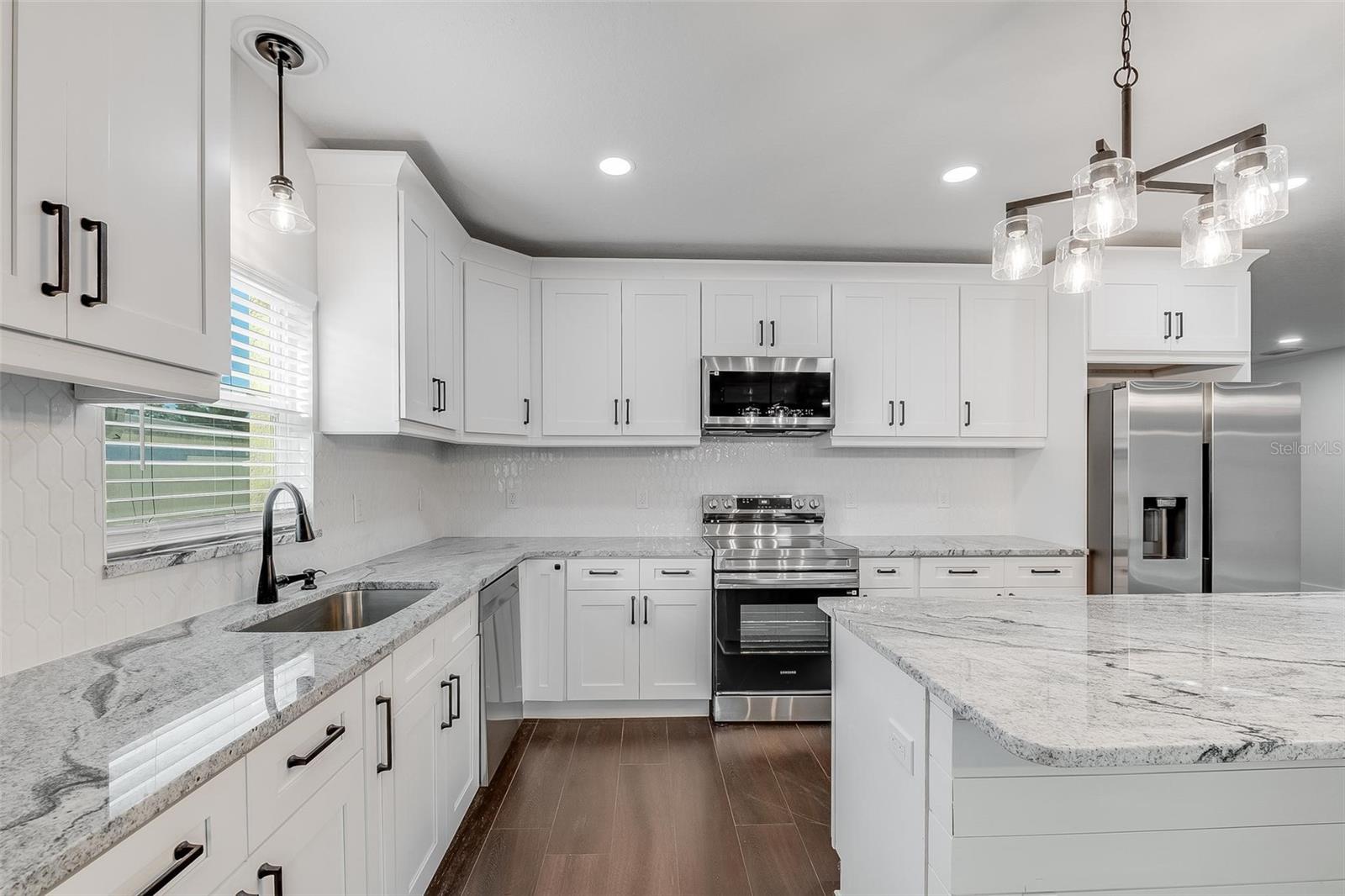3218 DELRAY DR — photo 14