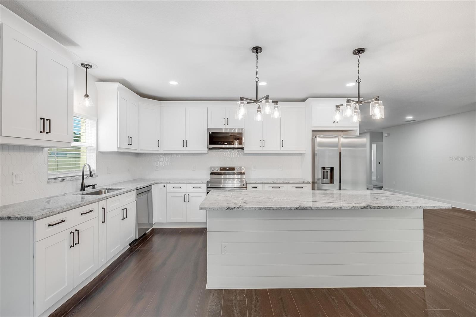 3218 DELRAY DR — photo 16