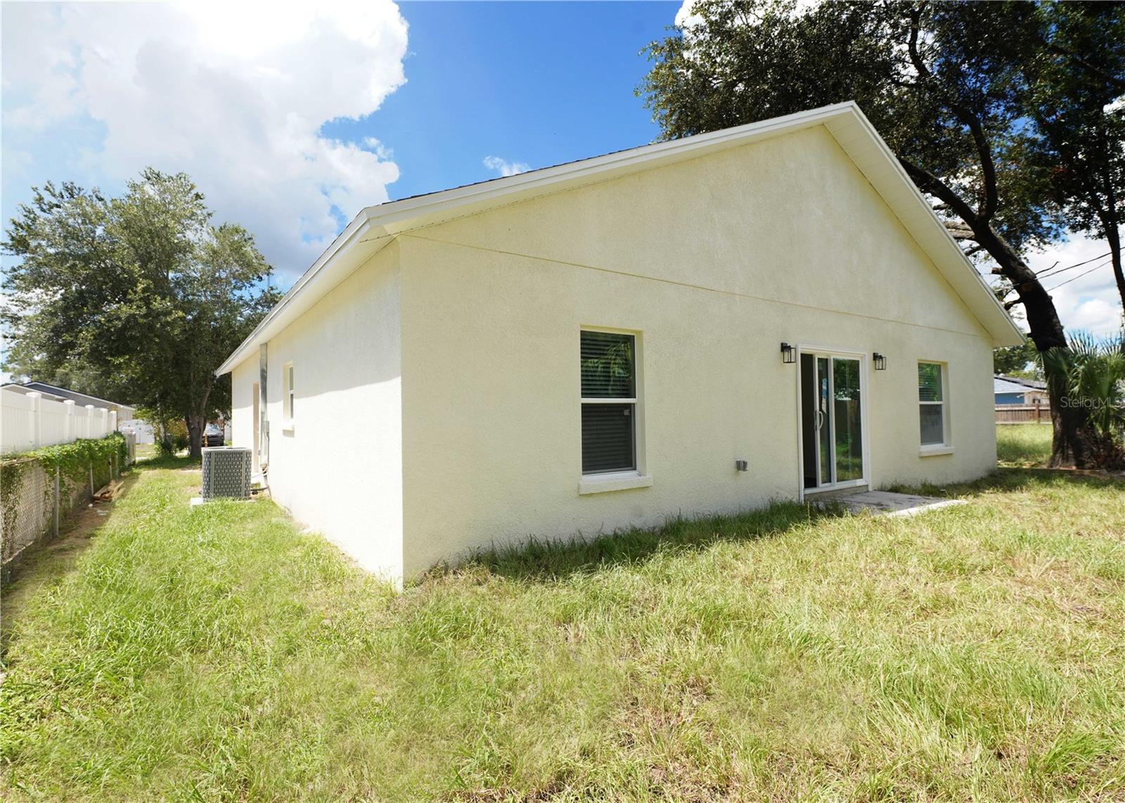 3218 DELRAY DR — photo 33