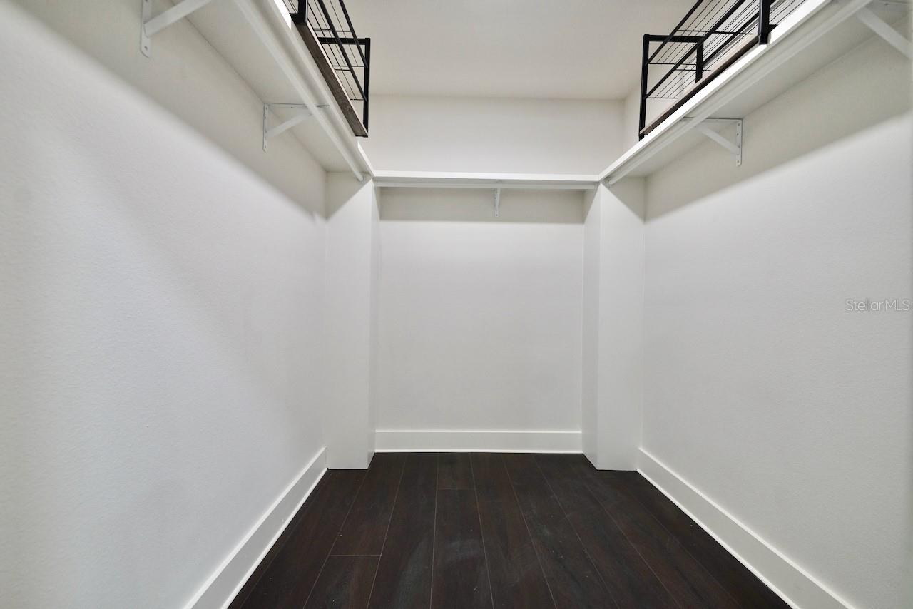 3218 DELRAY DR — photo 18