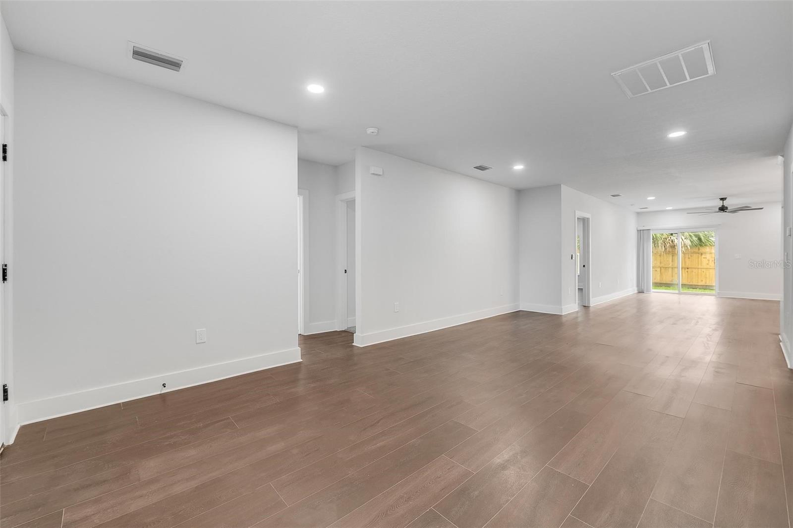 3218 DELRAY DR — photo 4