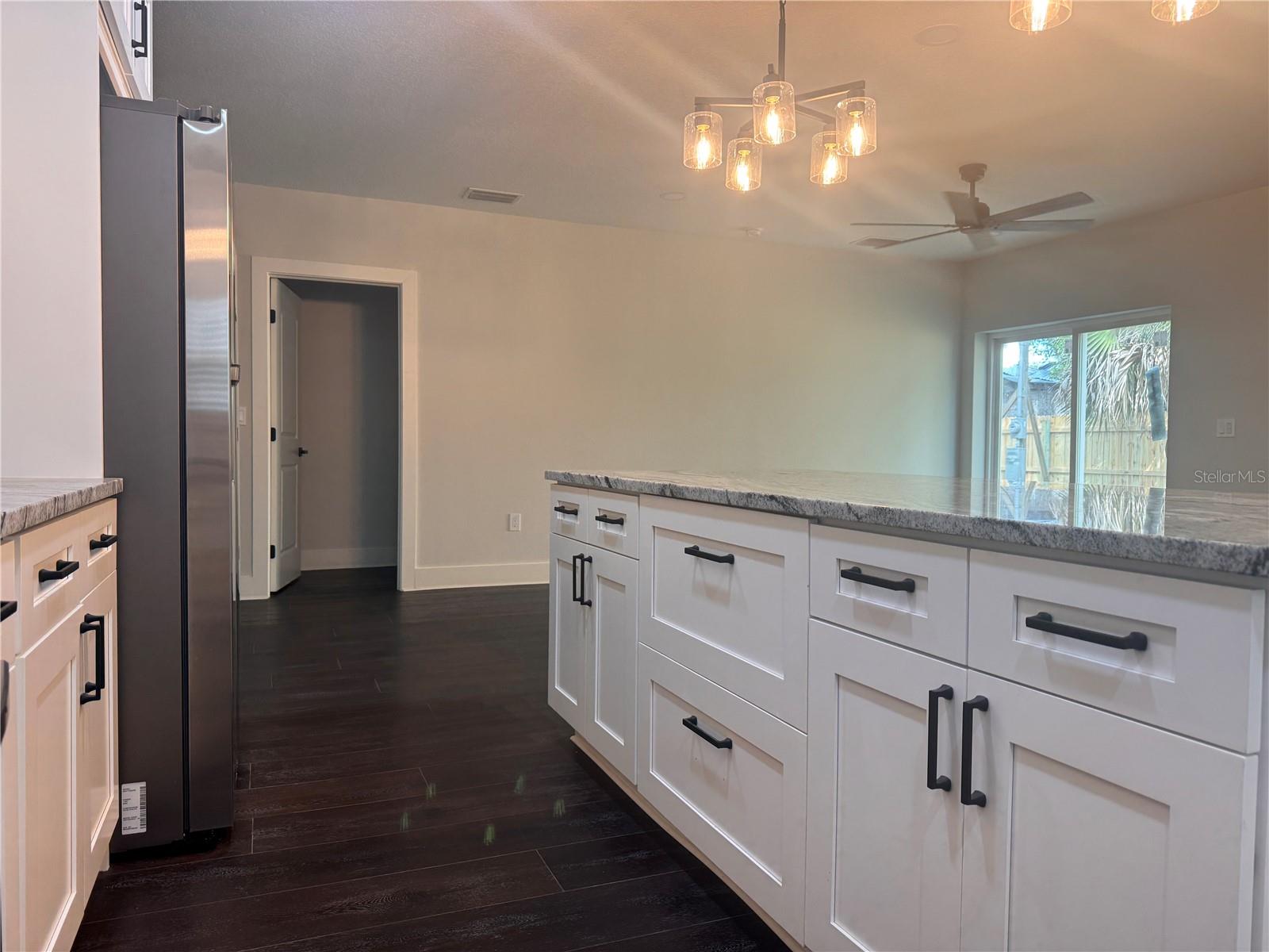 3218 DELRAY DR — photo 12