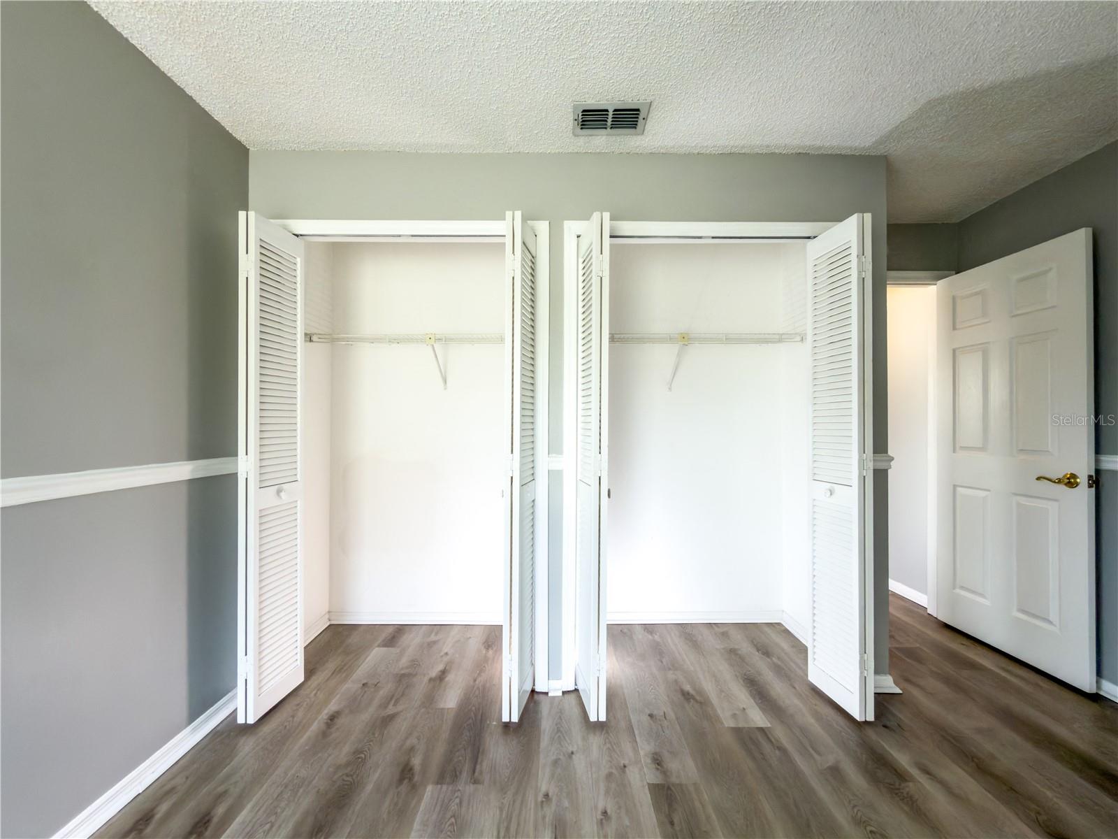 23437 SHINING STAR DR — photo 29