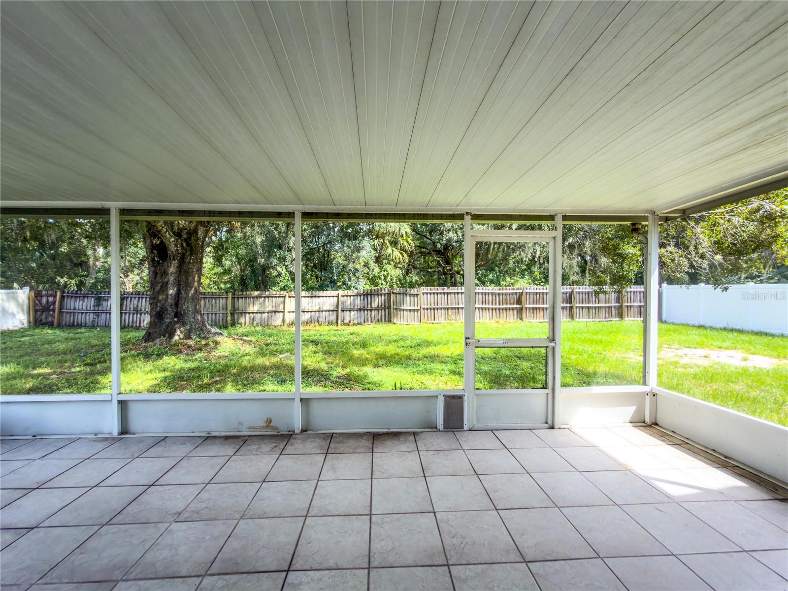 23437 SHINING STAR DR — photo 38