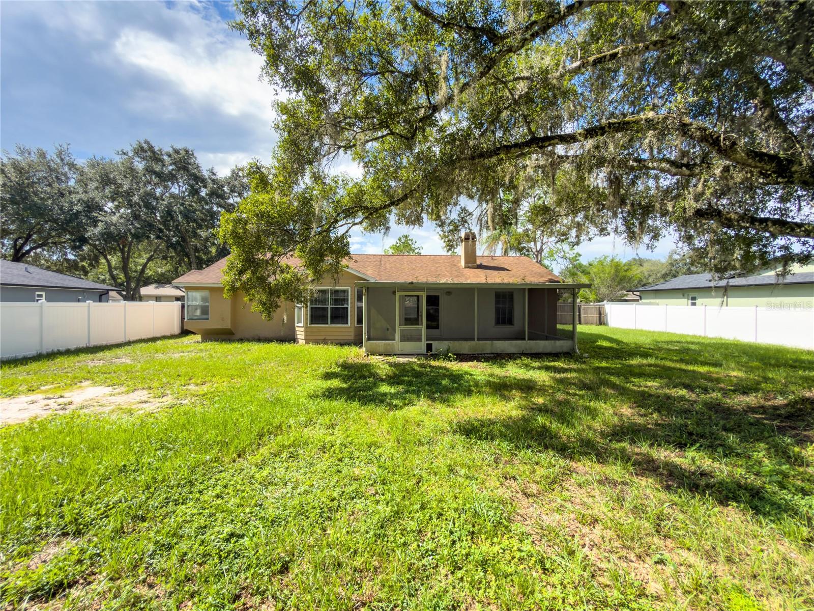 23437 SHINING STAR DR — photo 4