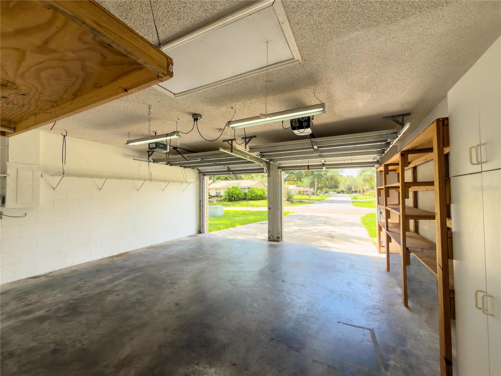 23437 SHINING STAR DR — photo 36