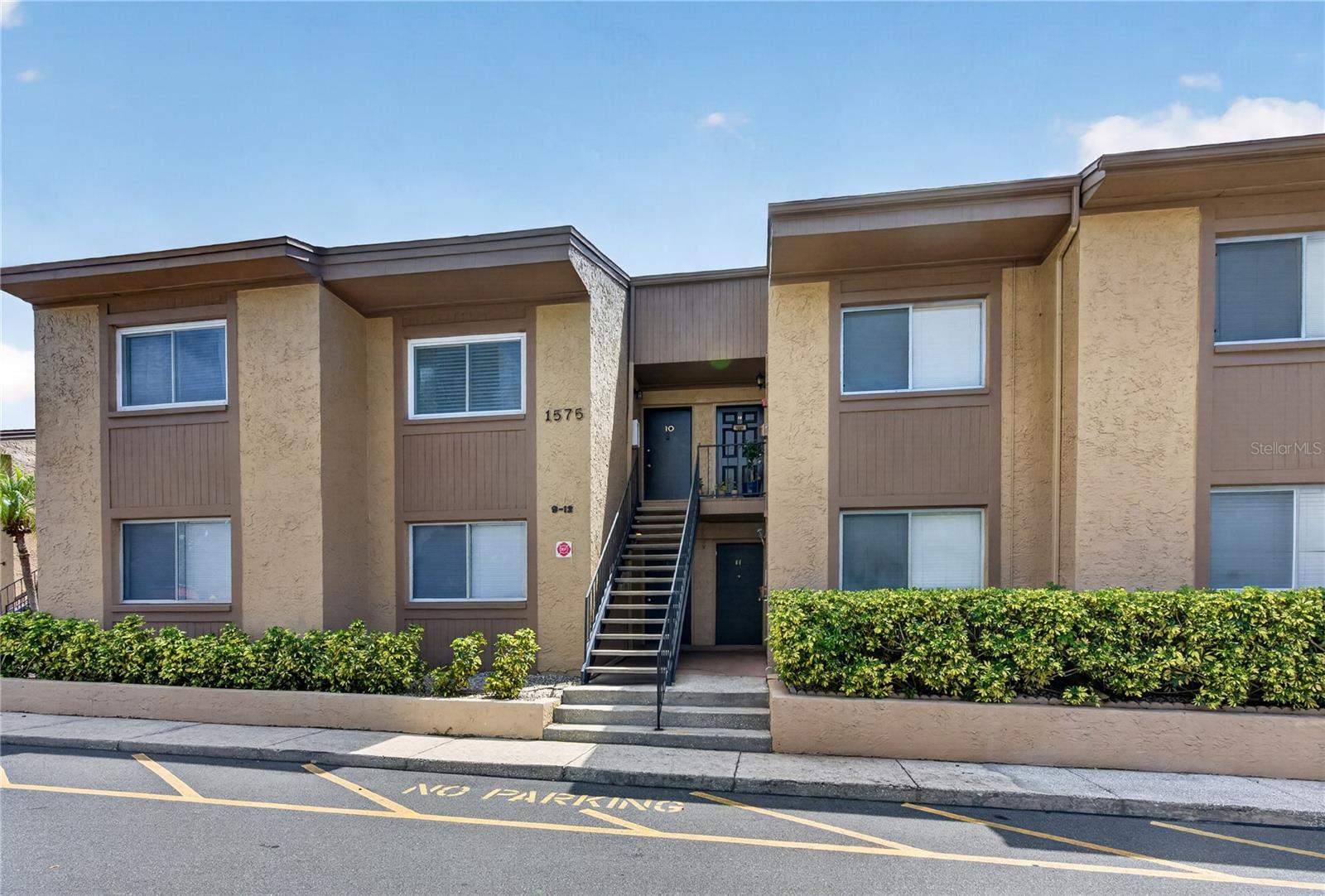 1575 GREENLEA DR #9 — photo 25