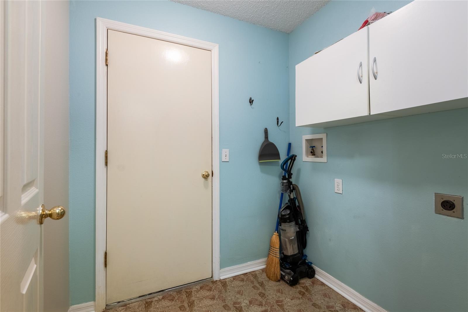 10274 OASIS PALM DR — photo 27