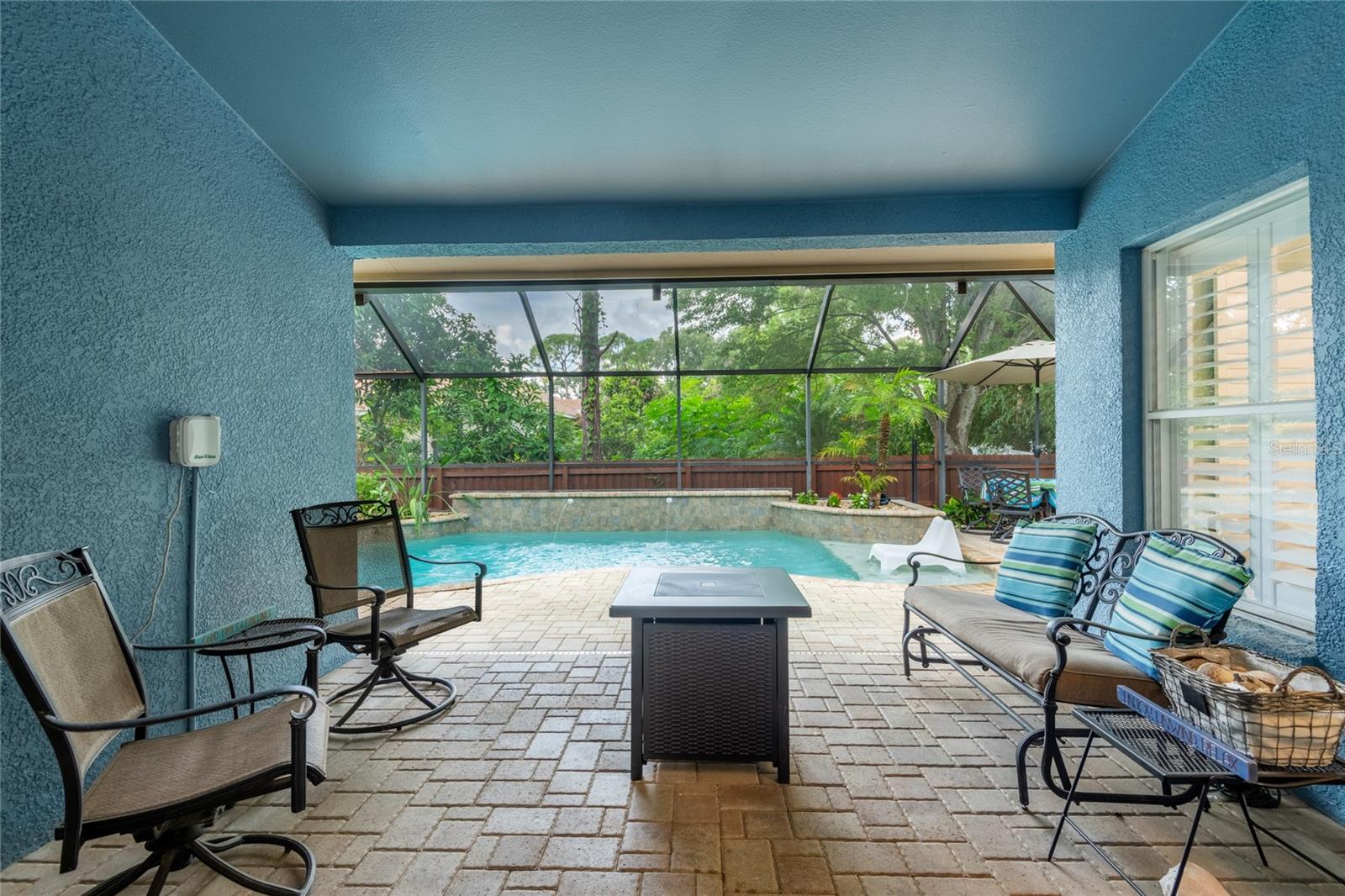 10274 OASIS PALM DR — photo 3