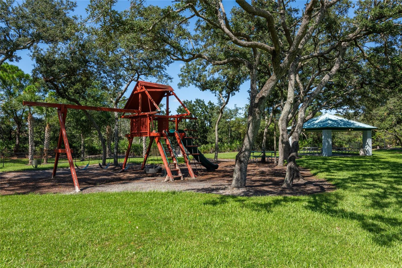 10274 OASIS PALM DR — photo 34