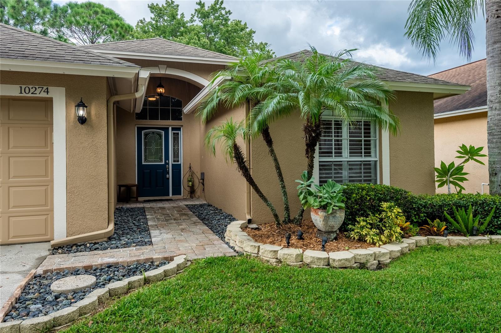 10274 OASIS PALM DR — photo 36
