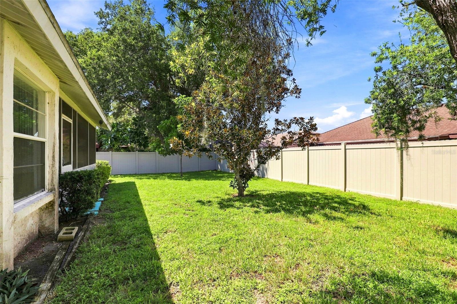 7833 38TH CT E — photo 12