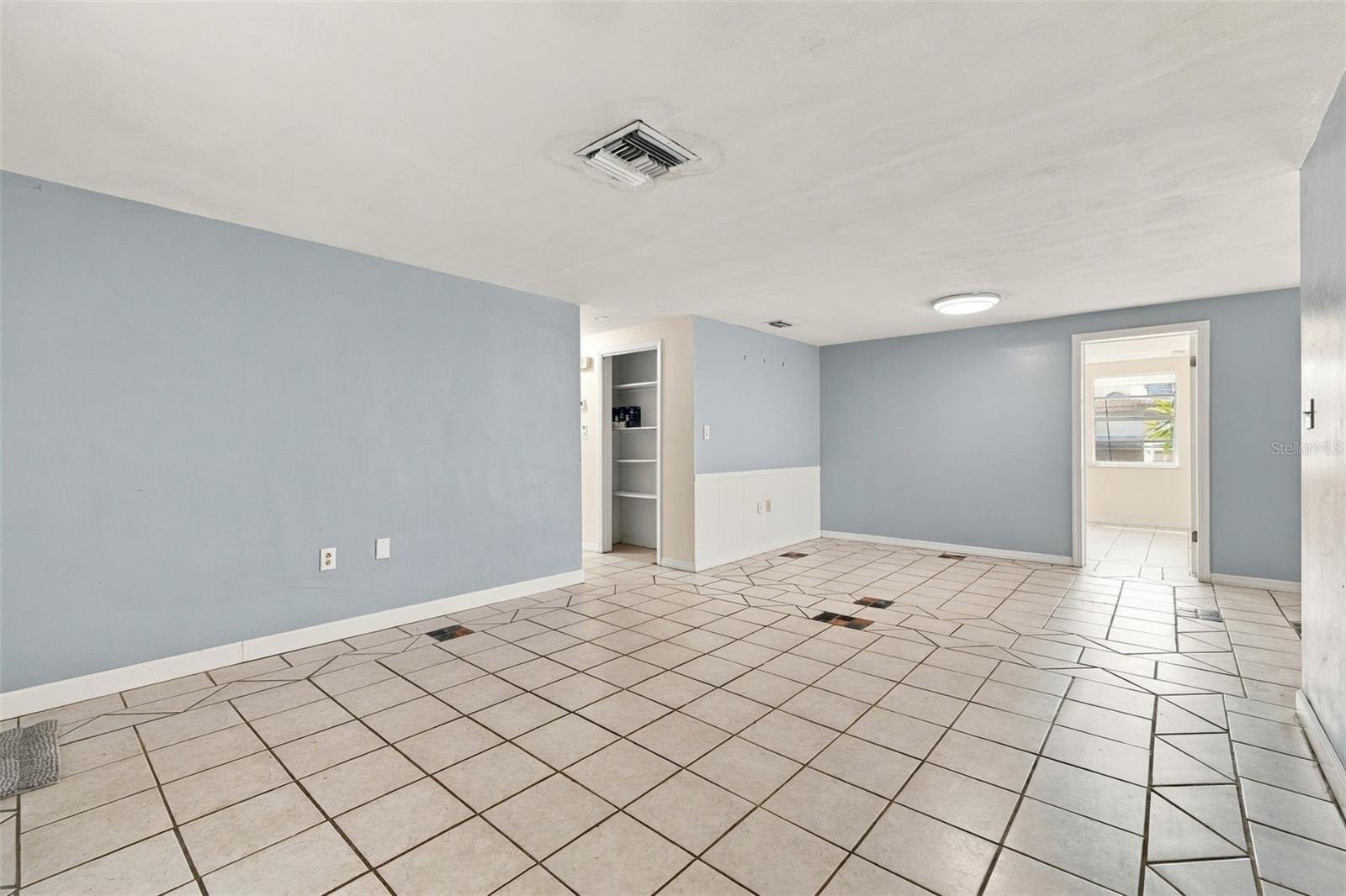 3214 KILBURN RD — photo 4