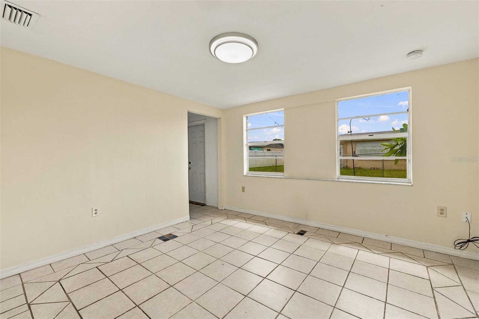 3214 KILBURN RD — photo 20