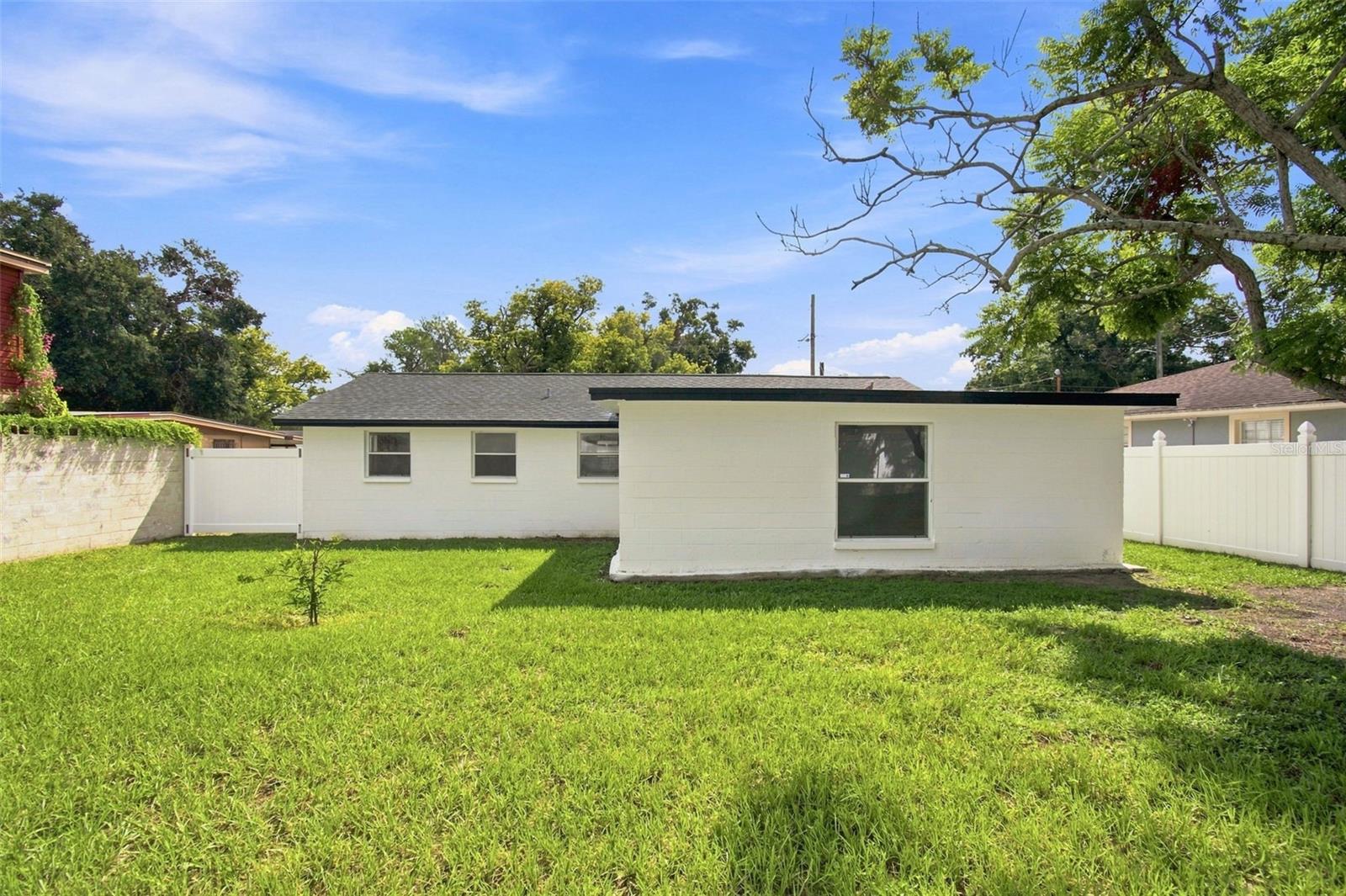 4606 ASHLAND DR — photo 33