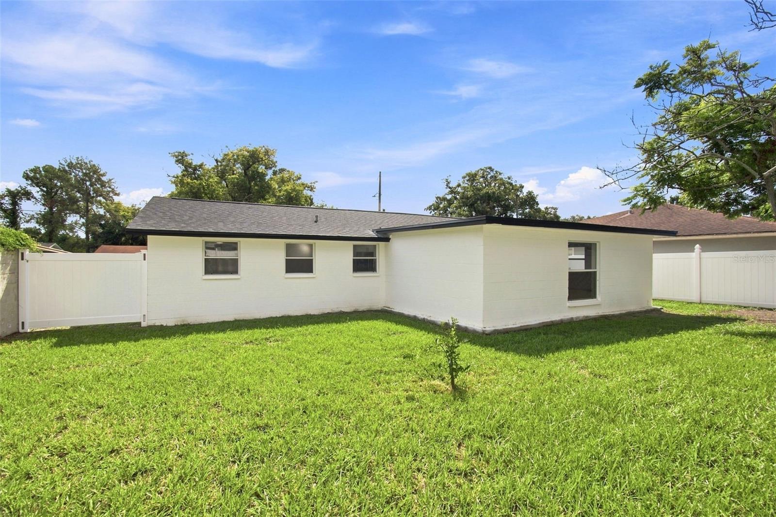 4606 ASHLAND DR — photo 31