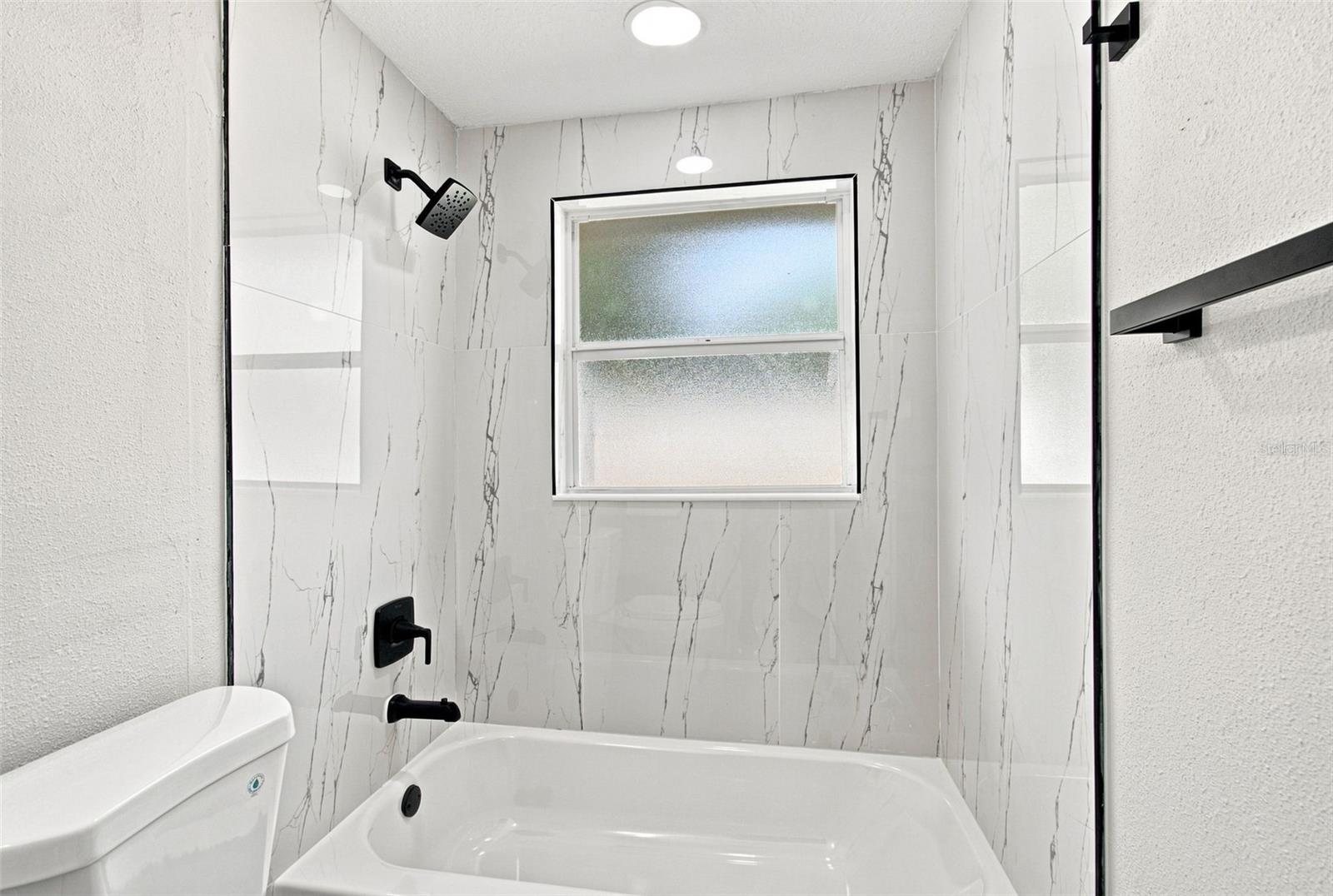 4606 ASHLAND DR — photo 25