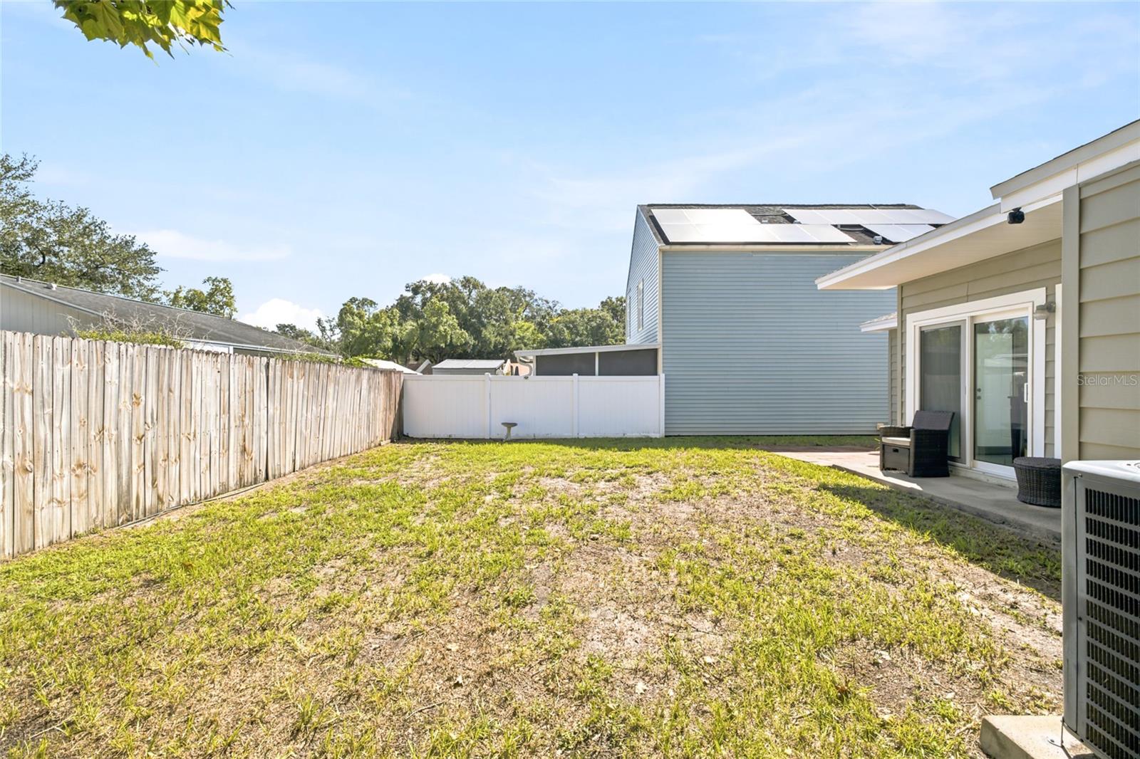 7714 GLADES CT — photo 33