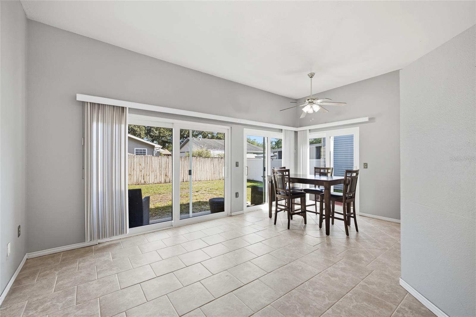 7714 GLADES CT — photo 9