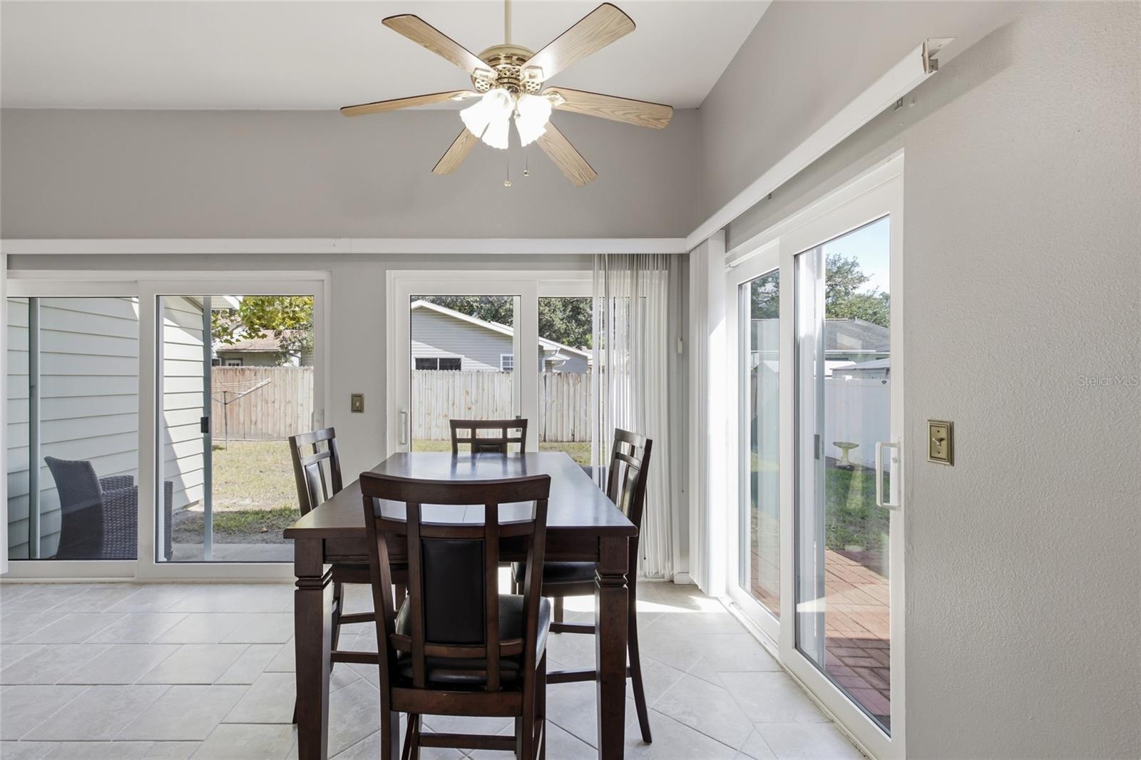 7714 GLADES CT — photo 12