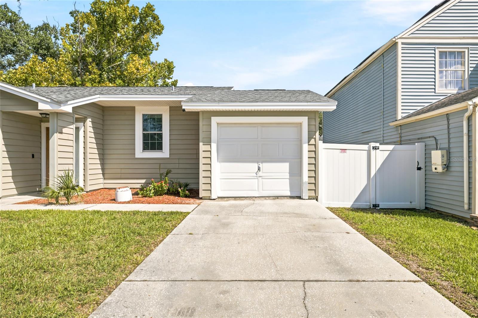 7714 GLADES CT — photo 5