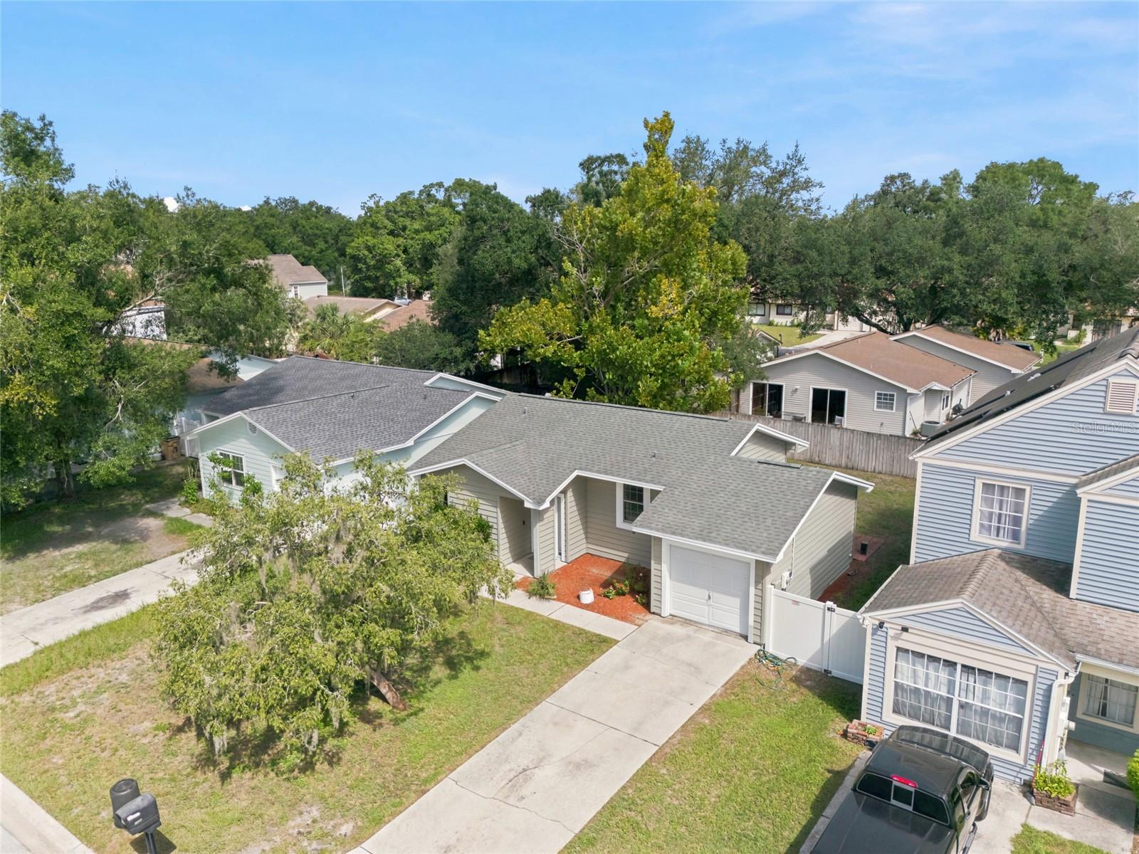7714 GLADES CT — photo 35