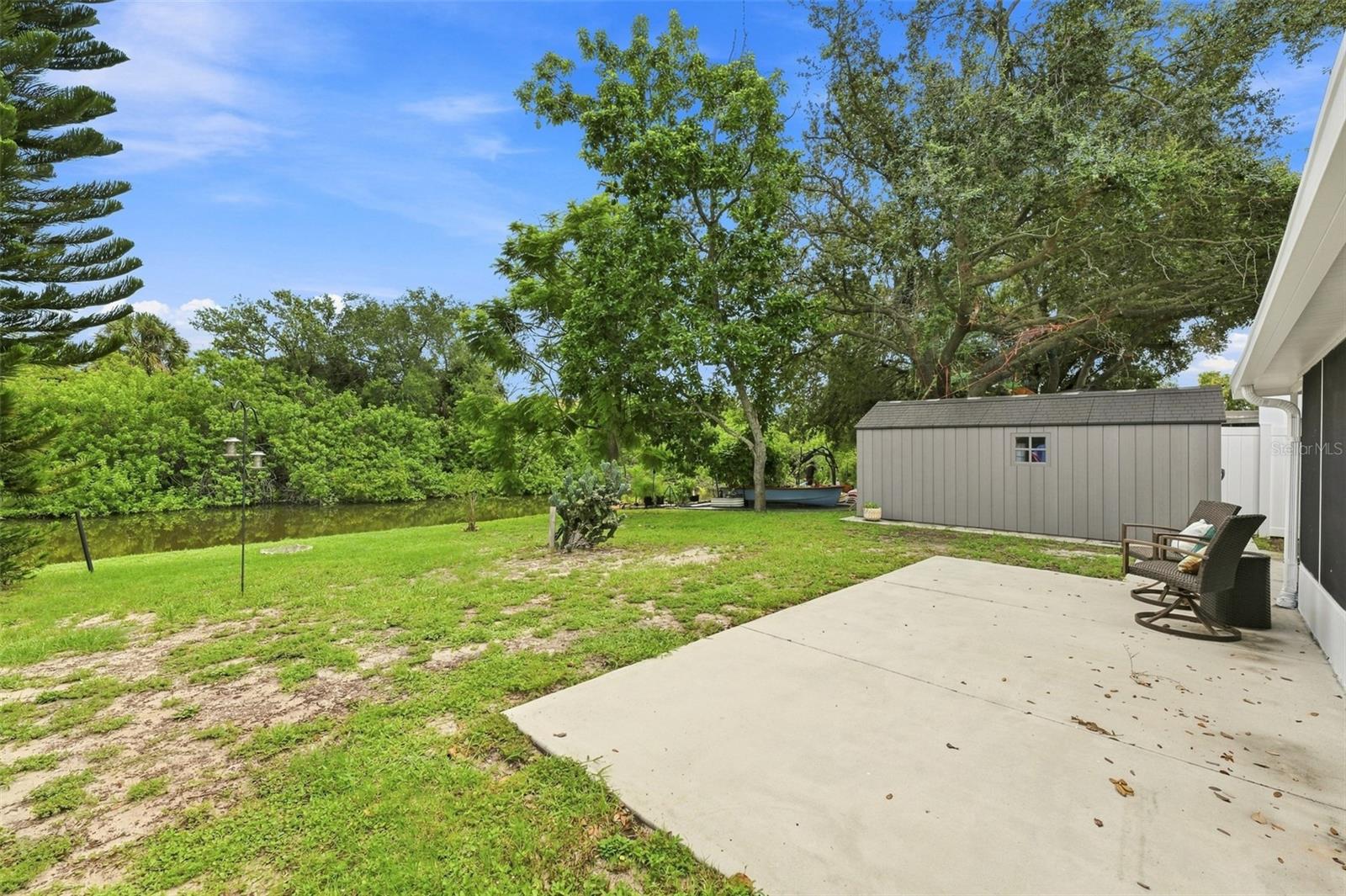 128 LOOKOUT DR — photo 31