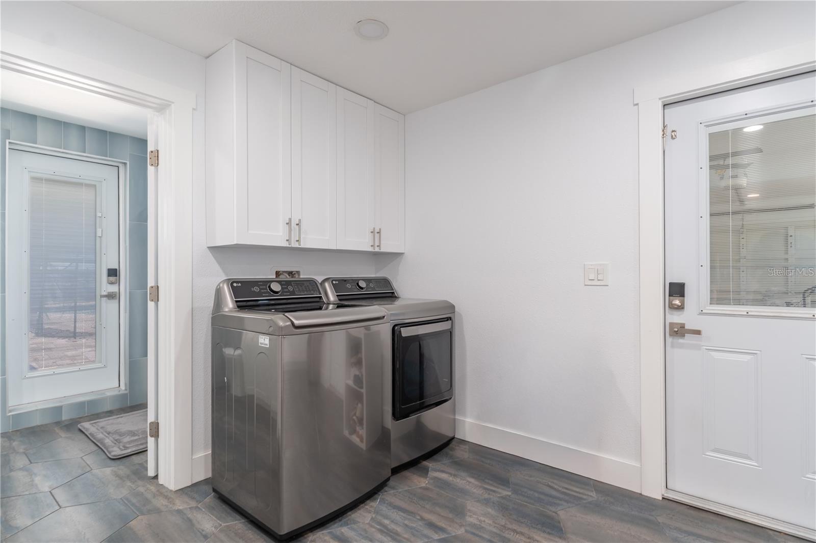 12705 PARK BLVD — photo 24