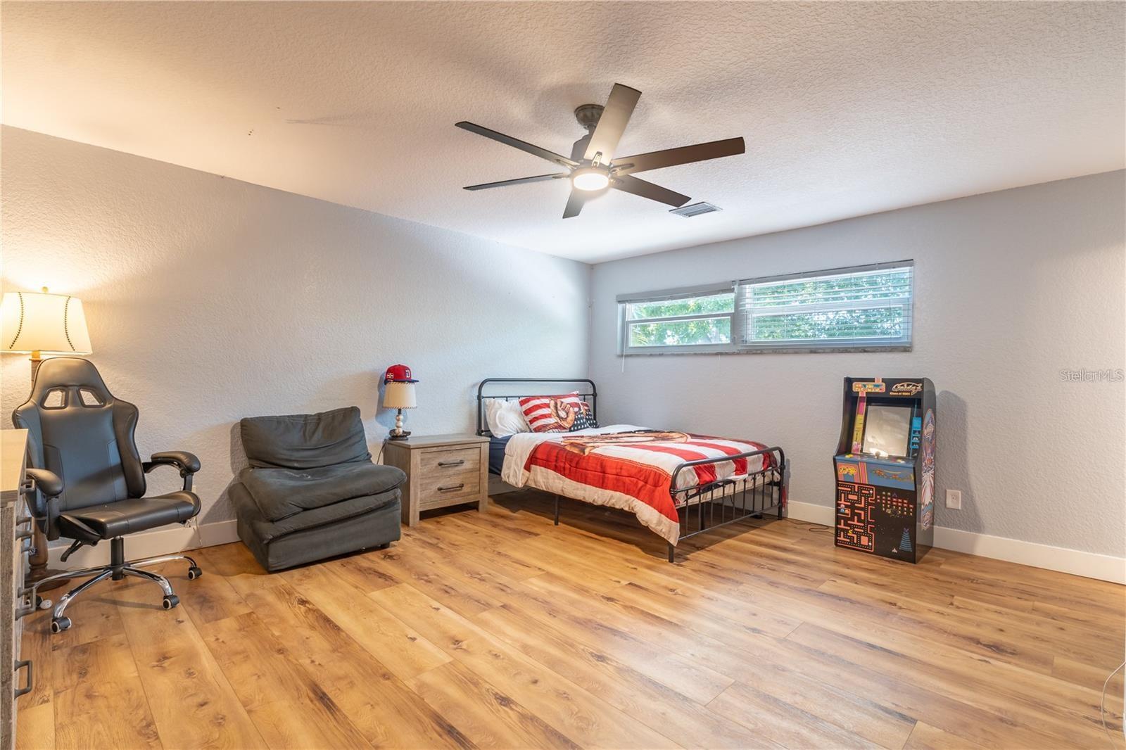 12705 PARK BLVD — photo 15
