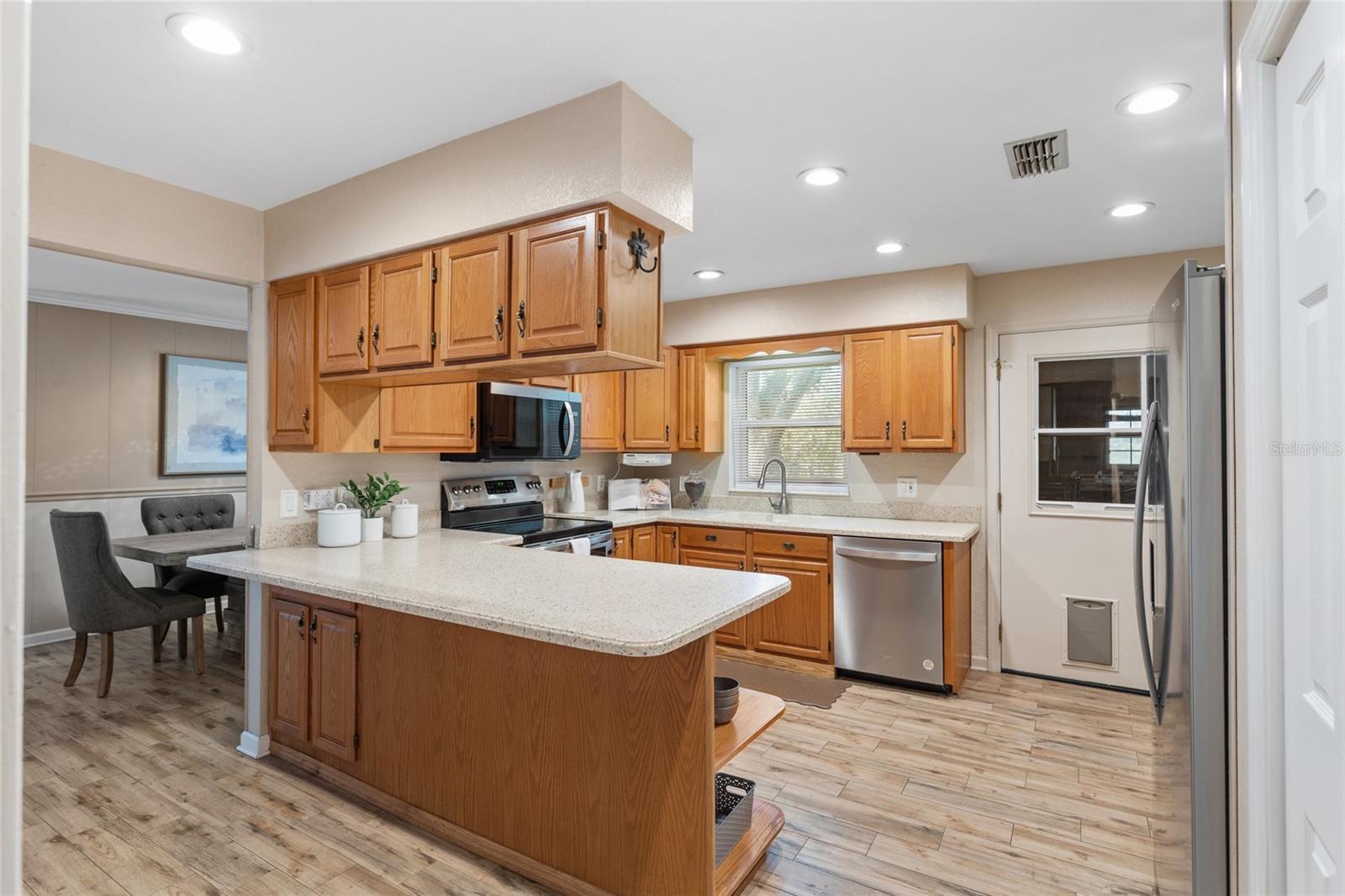 15620 HAYS RD — photo 11