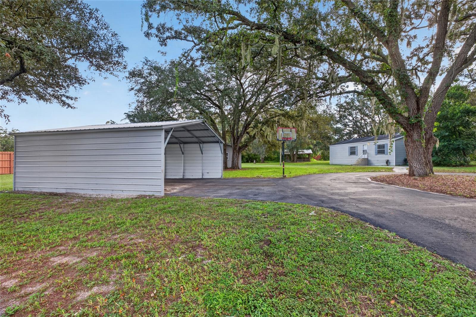 15620 HAYS RD — photo 37