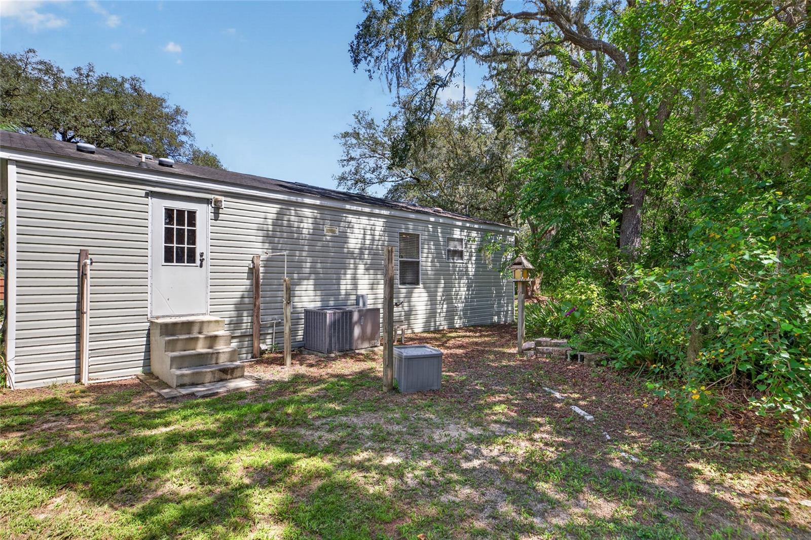 15620 HAYS RD — photo 64