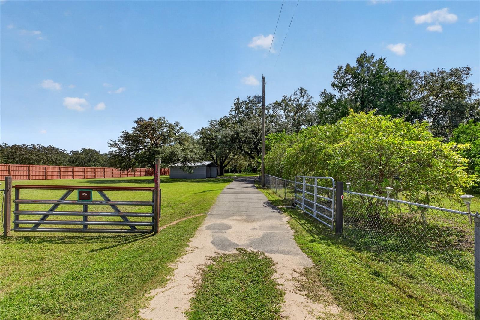 15620 HAYS RD — photo 75