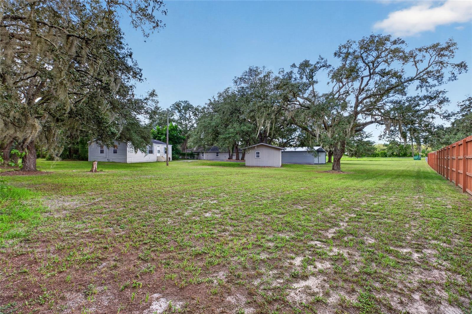 15620 HAYS RD — photo 43