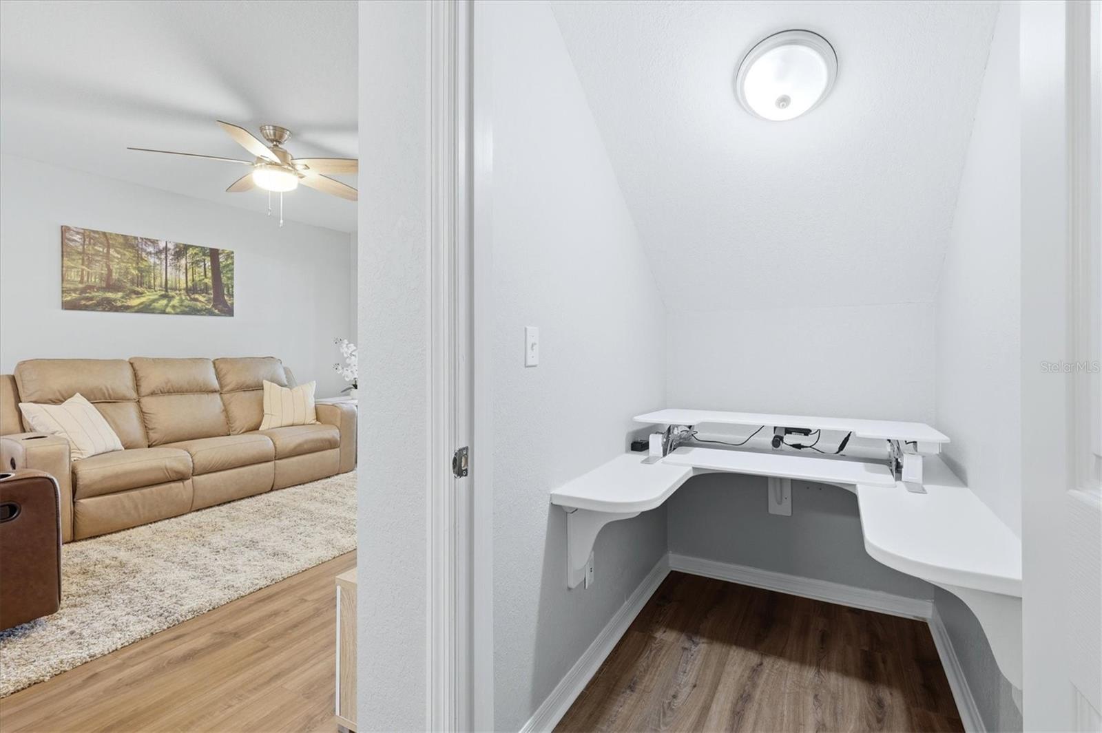 8926 MANOR LOOP #103 — photo 12