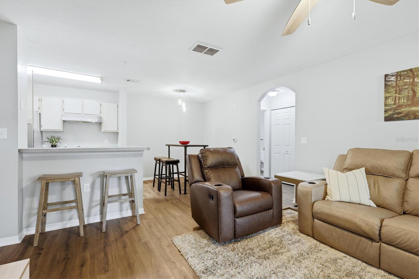 8926 MANOR LOOP #103 — photo 17