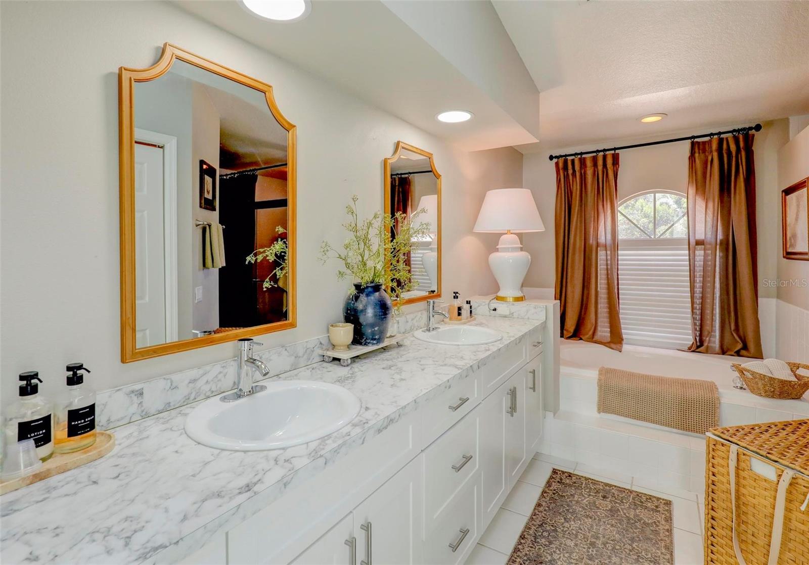 1016 GOSHEN RD — photo 45