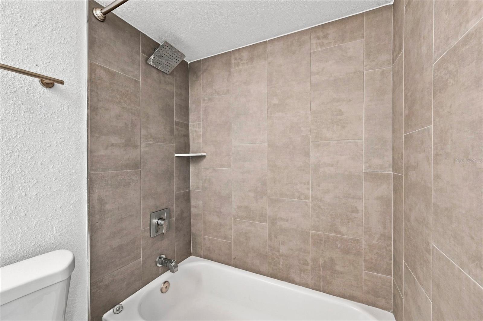 1000 TARPON WOODS BLVD #302 — photo 33