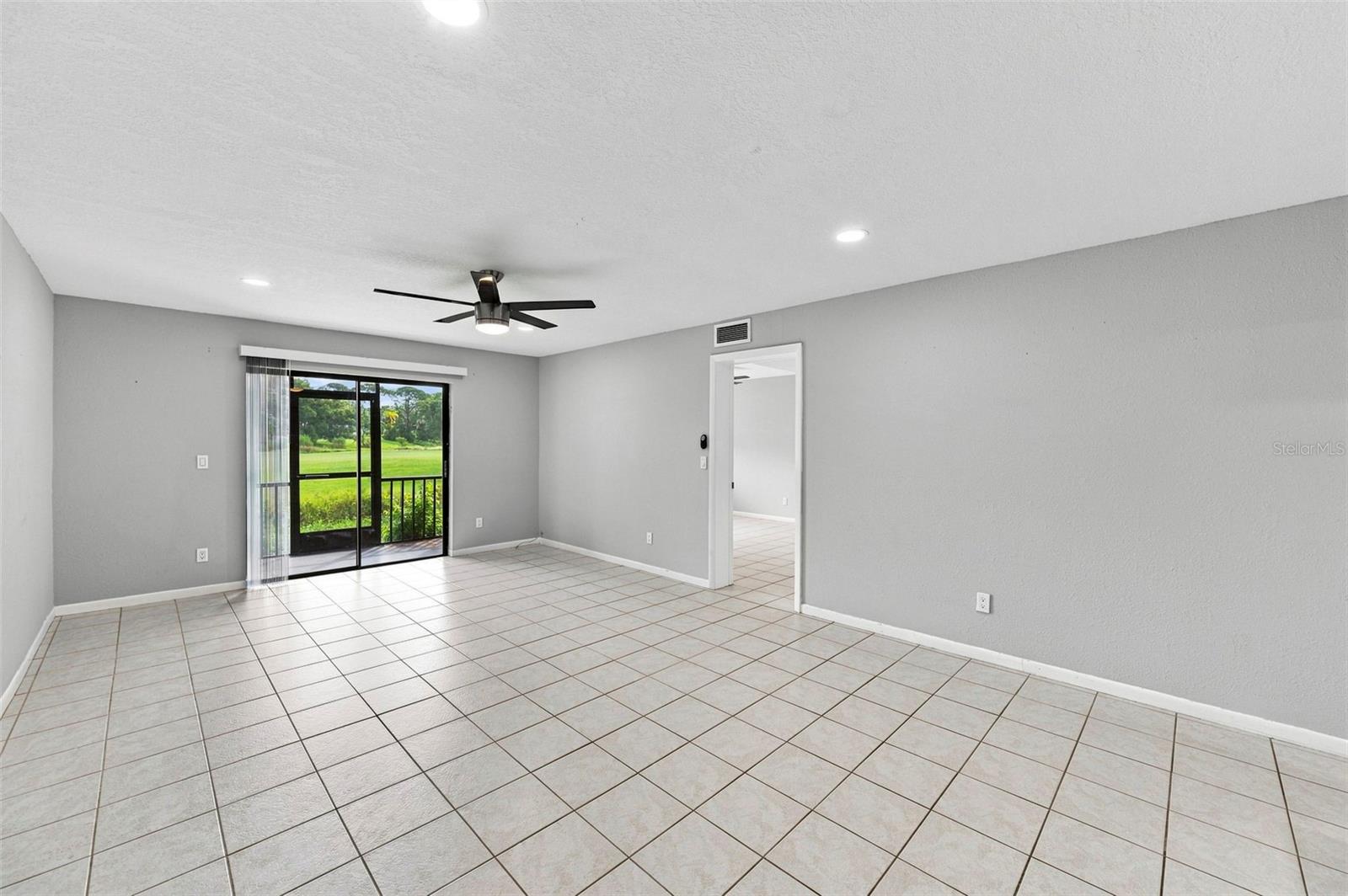 1000 TARPON WOODS BLVD #302 — photo 15