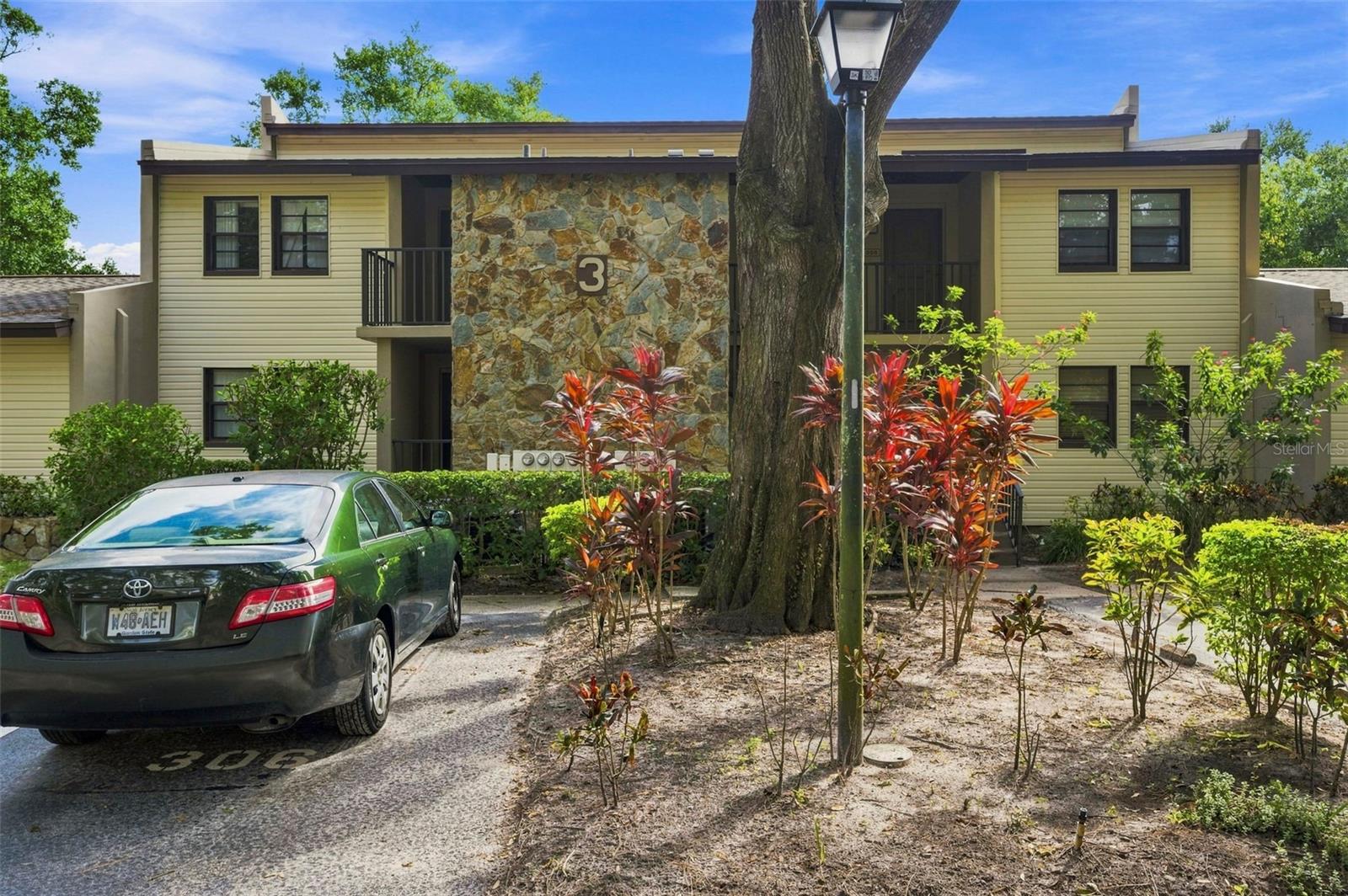 1000 TARPON WOODS BLVD #302 — photo 4