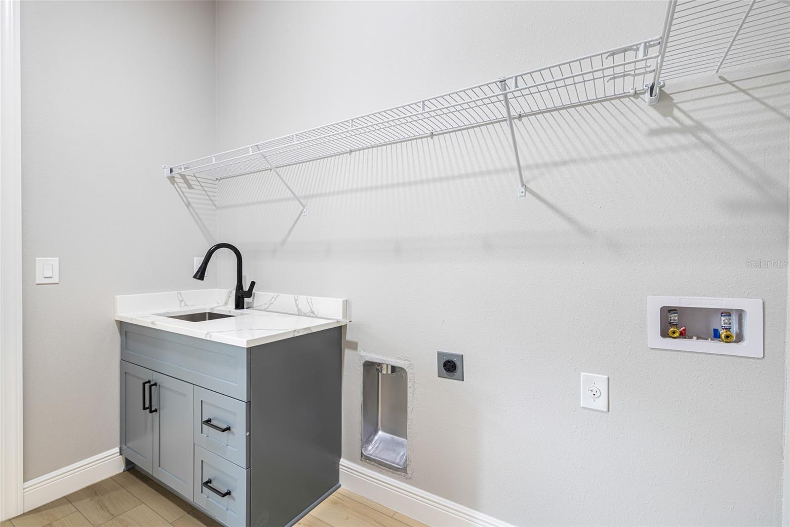 2635 SNUG ST — photo 12