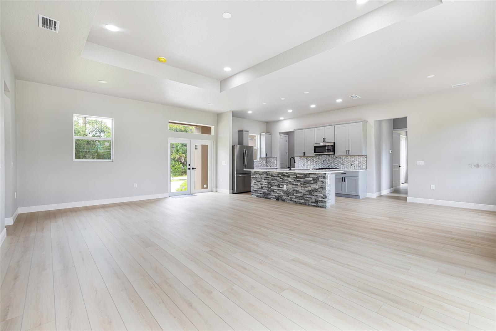 2635 SNUG ST — photo 4