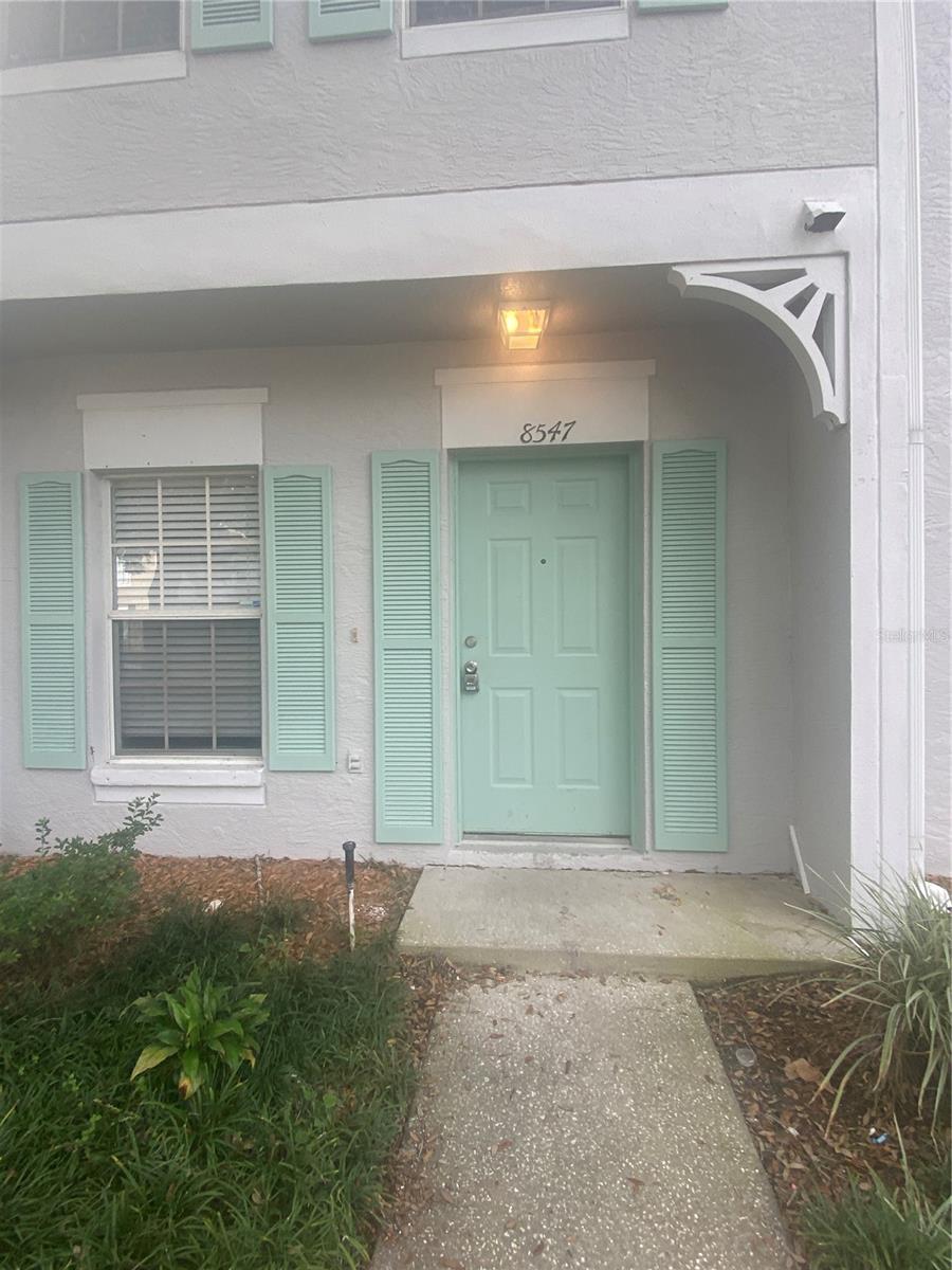 8547 HUNTERS KEY CIR — photo 2